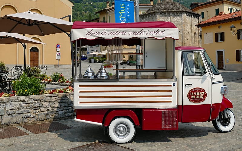 Bologna, cibo multietnico tutto al femminile: debutta il food truck di «Altre  Terre» - CorrierediBologna.it